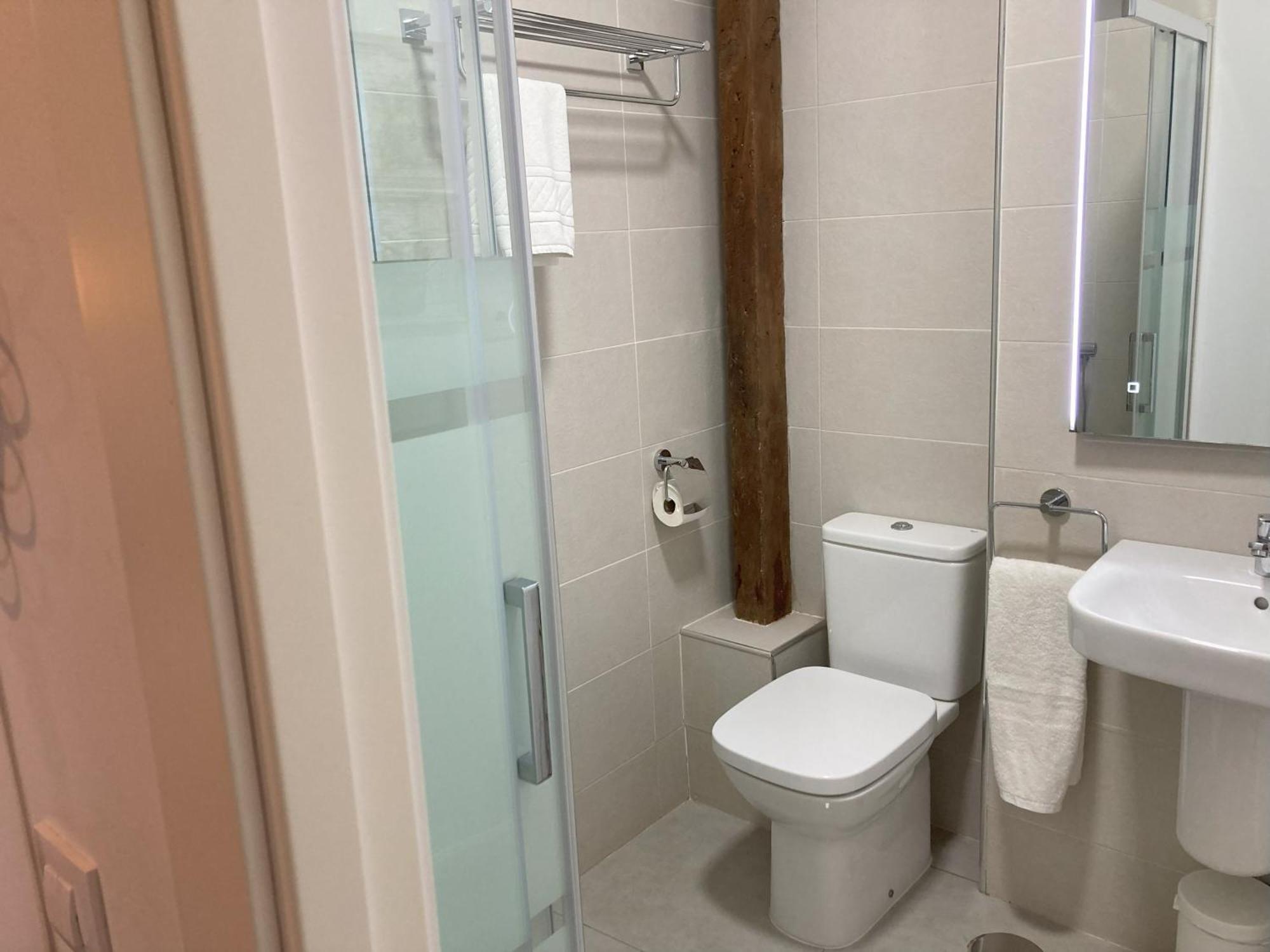 Apartamento Sacramento Muy Cerca De La Catedral Toledo Bagian luar foto